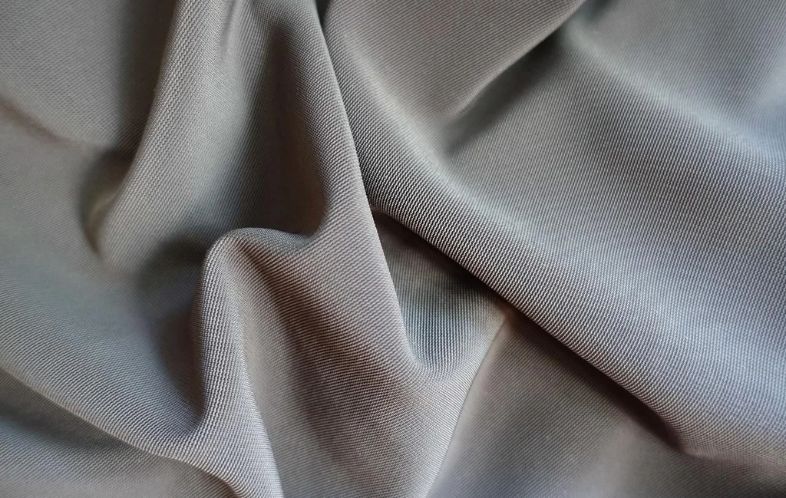 Sebelum Memilih Kain, Kenali Dulu Apa Itu Polyester Blends dan Karakteristiknya